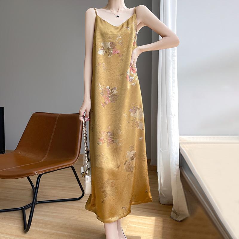 Women's Summer Elegant V-neck Skirt Design Lightweight and Comfortable Silk Strap Dress