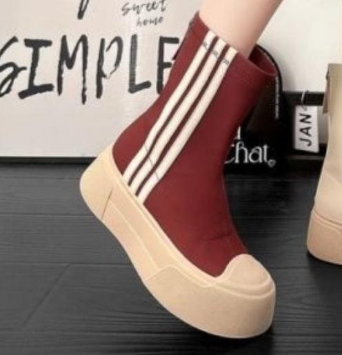 Mode vielseitige lässige Martin Schuhe Damen neue dicksohlige runde Zehen elastische Stiefel dünne Stiefel