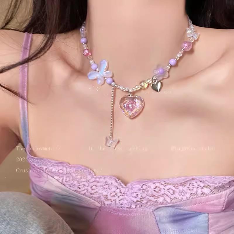 New Trendy Candy Color Beaded Heart Butterfly Necklace For Women Niche Girly Elegant Versatile Sweet Collarbone Chain Jewelry