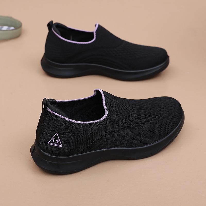 Womens Shoes Spring and Autumn New Men Style Casual Walking Shoes Slip on Soft Sole Mom Shoes Fashionable Sports Shoes