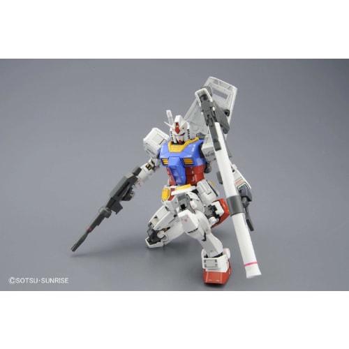 Gunpla MG 1/100 RX-78-2 Gundam Ver.3.0 (Mobile Suit Gundam)