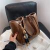 Portable Large-capacity Women's Bag 2025 Autumn and Winter New Ins Tote Bag Hand Carry Retro Niche Underarm Bag Shoulder Bag