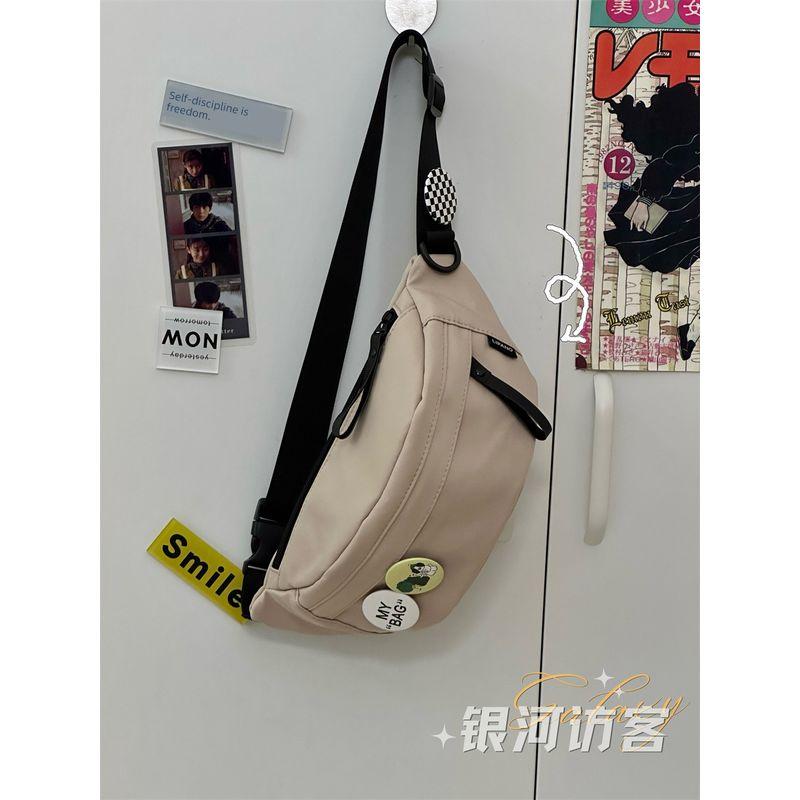

Summer Sports Japanese Minority Young Adult Casual Chest Bag Khaki
