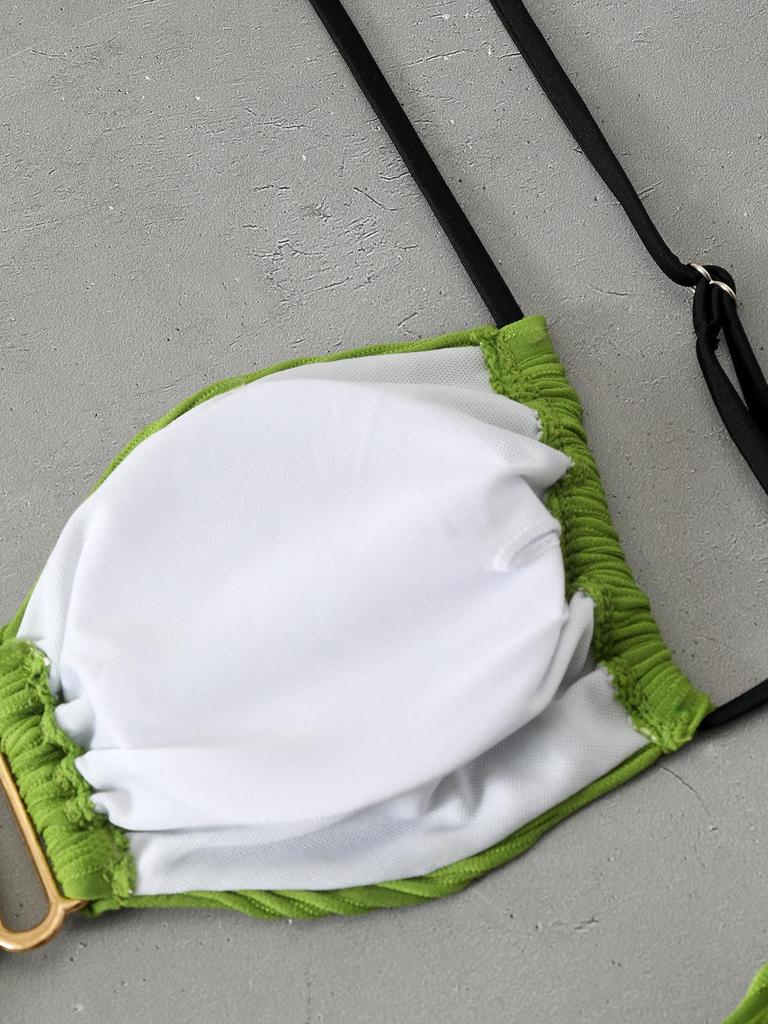 2025 European & American Strappy Backless Pleated Bikini Set – Solid Color Swimwear