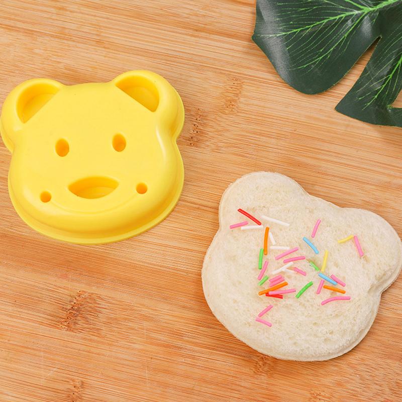 3pcs Sandwich Mold Cutter Bear Rabbit Cat Car Shape Bread Toast Cutter DIY Bento Box Mold for Kids Lunch Creative Food Shaper Kitchen Tools