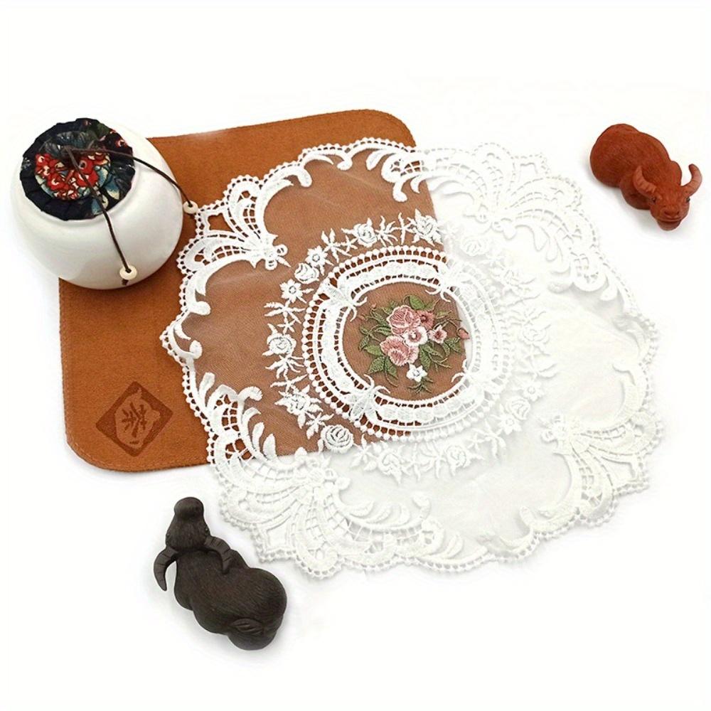 

1Pc Dining Table Embroidery Craft Placemat European Style Lace Insulation Plate Mat Anti-scald Coaster Table Pads Dark Grey