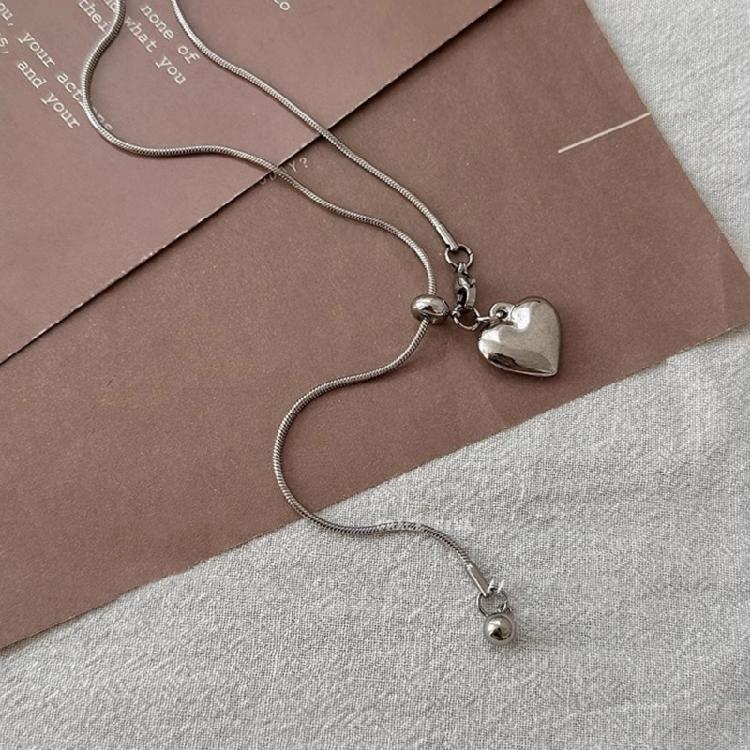 Exaggerated Heart Pendant Necklace Heart Necklace Stainless Steel Texture Fashion and Trendy Jewelry Suitable for Women