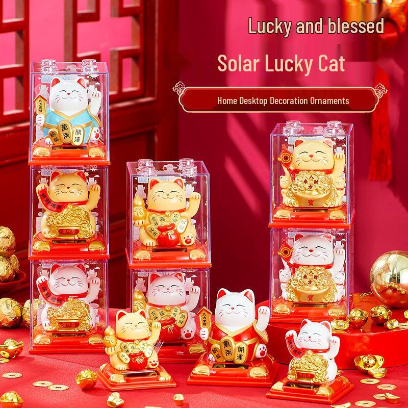 Solar-Powered Waving Lucky Cat Ornament for New Year and Car Dashboard