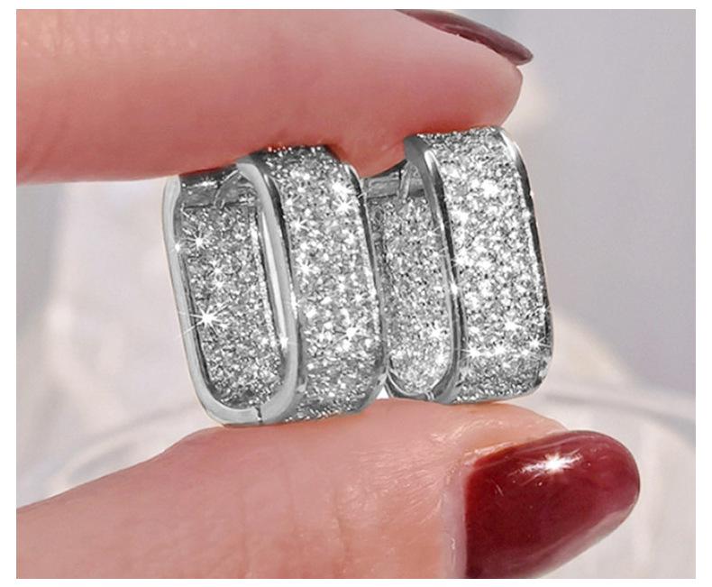 High-End Light Luxury Zircon Ear Cuffs: Eco-Friendly Fashion Earrings for Women