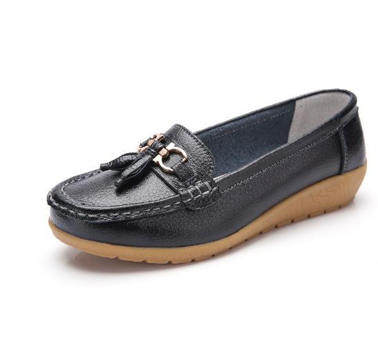 Spring Mother Shoes Single Shoes Hair Women Flat Bottom Women Doudou Flat Heel Leather Shoes Large Size Women'S Shoes