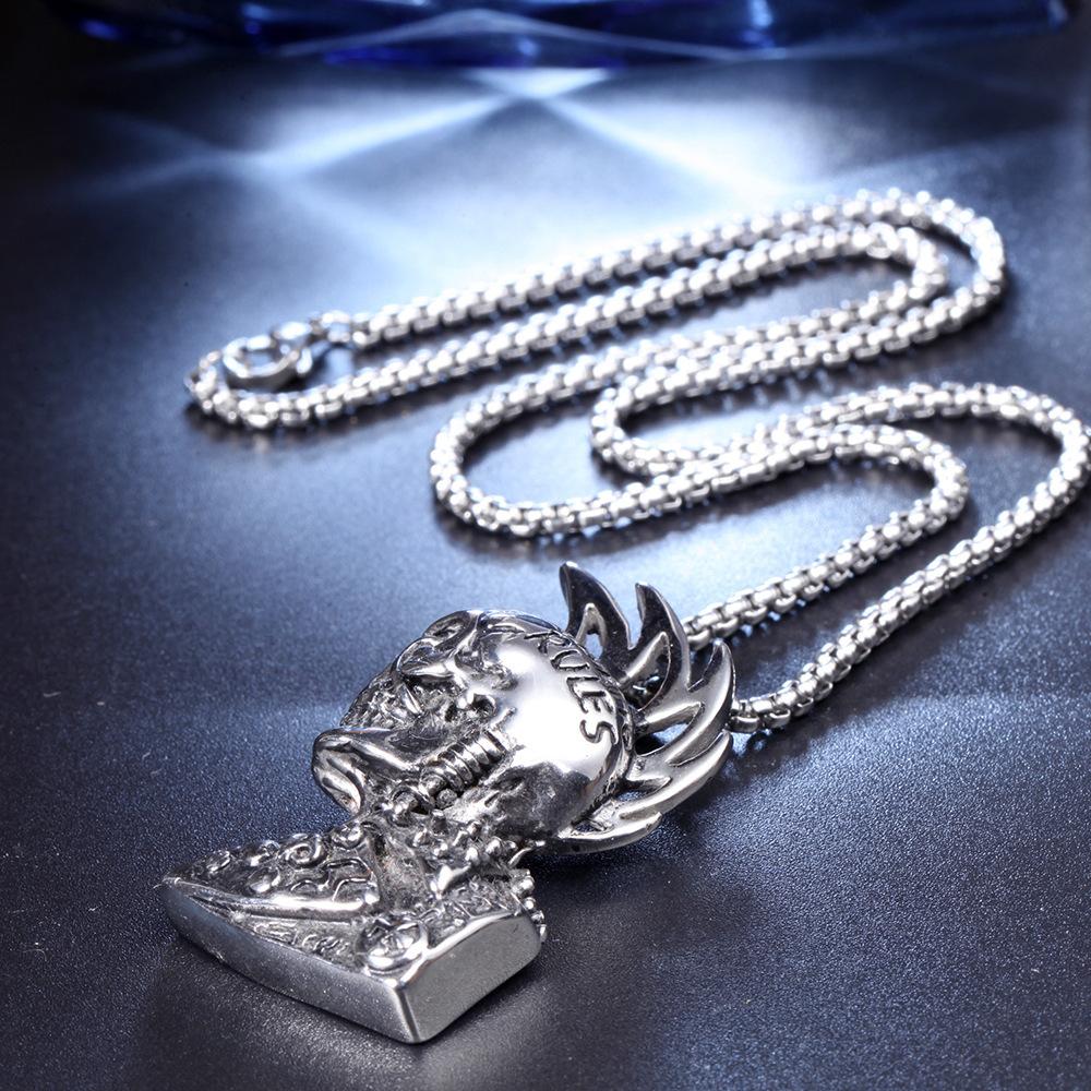 New Hot Selling Fashionable Mens Skull Pendant