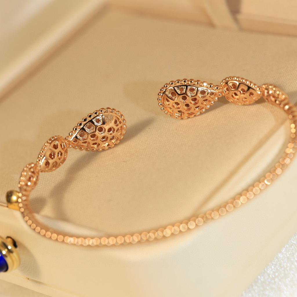 Waterdrop Shaped Decoration with Diamond Inlaid Open Bracelet, Anti Allergic Material, Birthday Gift, Gifts for Men and Women, Daily Outfit