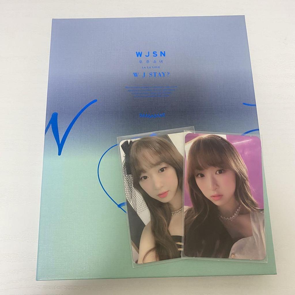 [USED] WJSN Cosmic Girls Soobin Trading Card Album