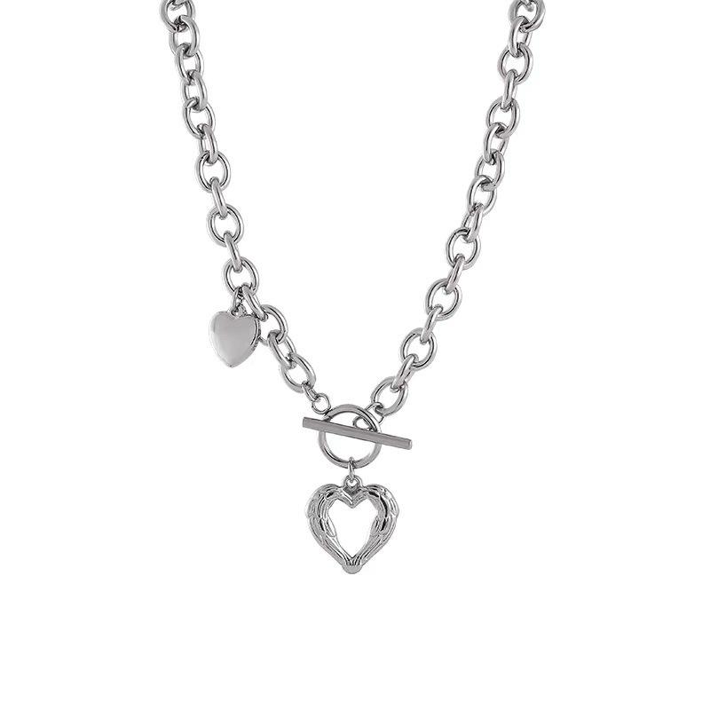 Fashion Love Heart Pendant Choker Necklace for Women Silver Color Clavicle Chain Female Party Jewelry On The Neck