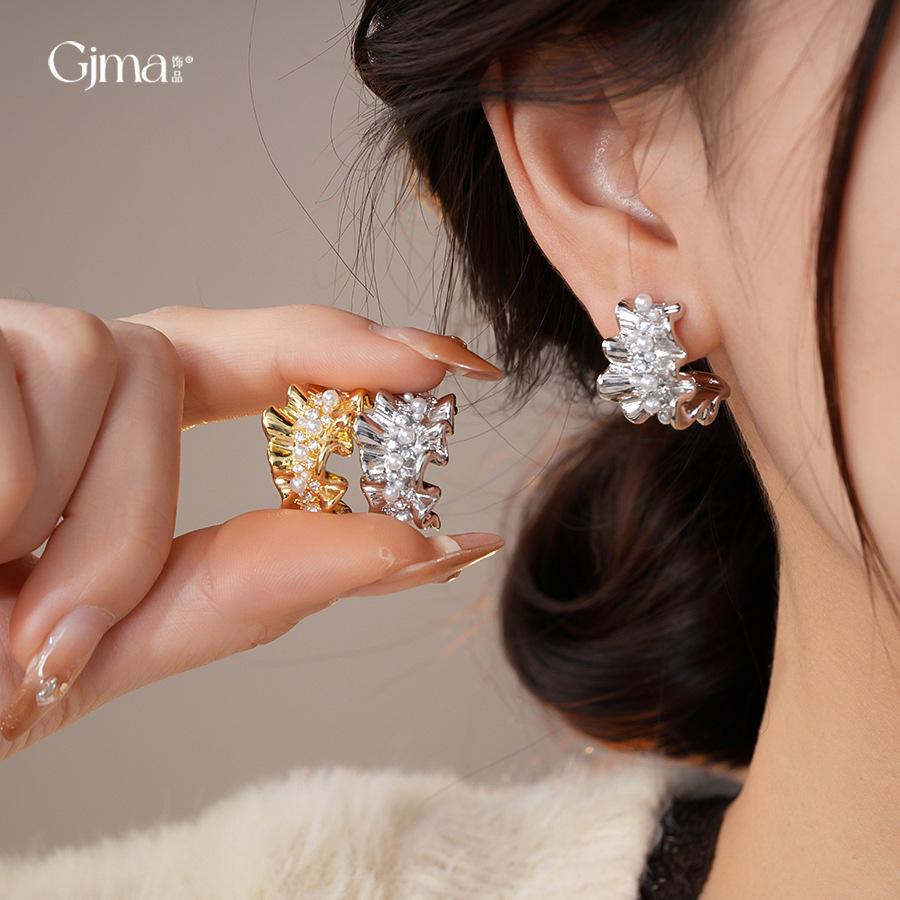 14k real gold electroplated C-shaped zircon pearl stud earrings exquisite and elegant court style earrings earrings women