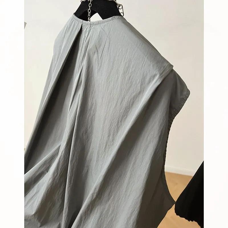 Dámská letní jednobarevná volná ležérní bezrukávová bunda plisovaná tenká vesta