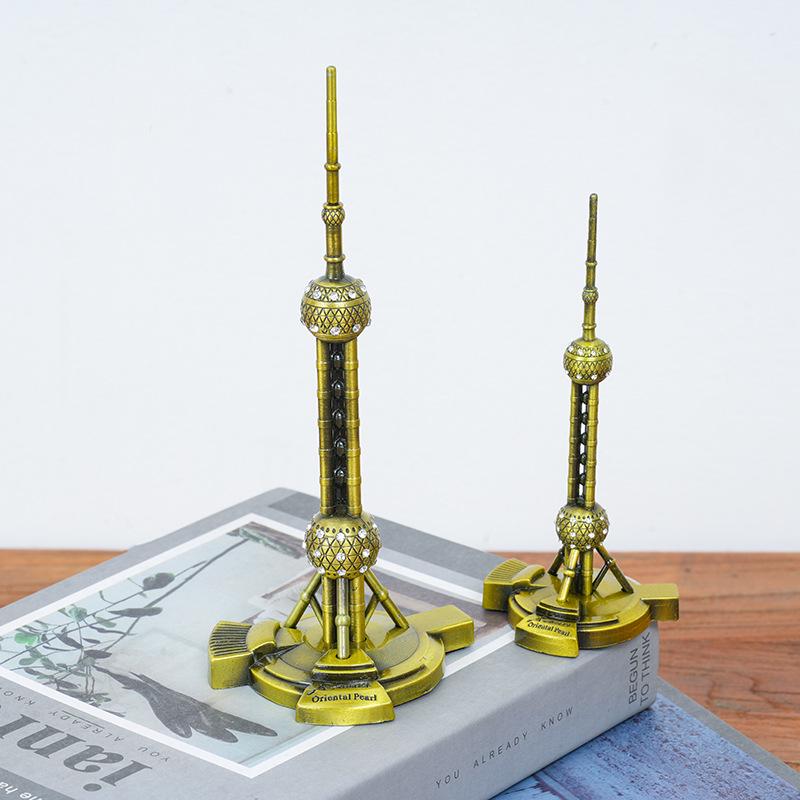 Shanghai Oriental Pearl TV Tower Metal Souvenir Ornament - Creative and Exquisite Gift