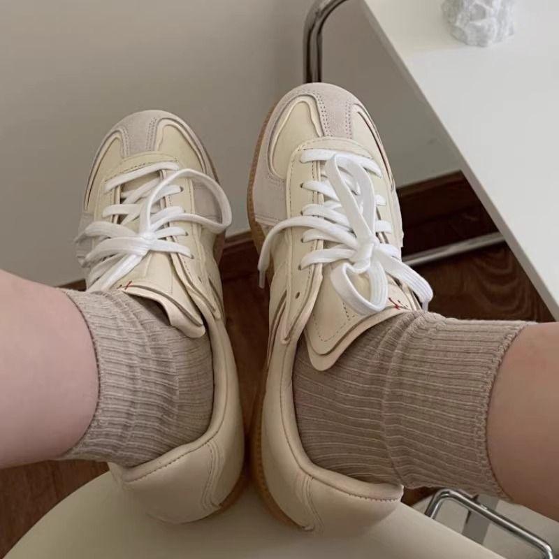 

2025 весна и лето новые корейские ретро кроссовки для тренировок в немецком стиле на шнуровке с круглым носком, такие же универсальные повседневные кеды, белые туфли 40