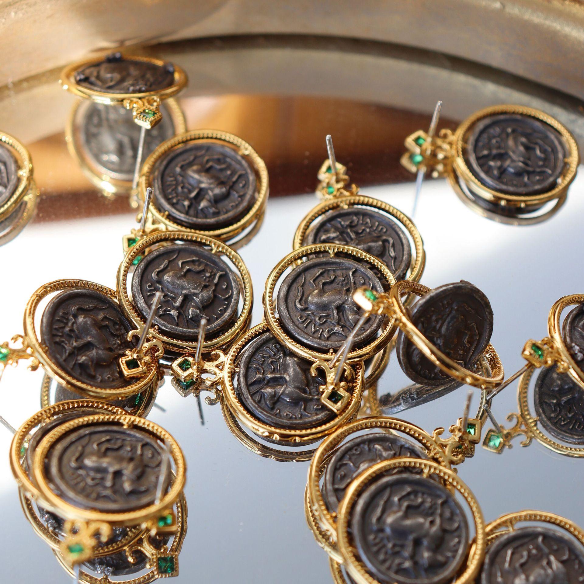 Винтажные римские античные монеты Серьги-гвоздики 925 пробы Стерлинговое серебро Счастливый бог Вращающиеся рельефные античные монеты Серьги-украшения Серебряные украшения