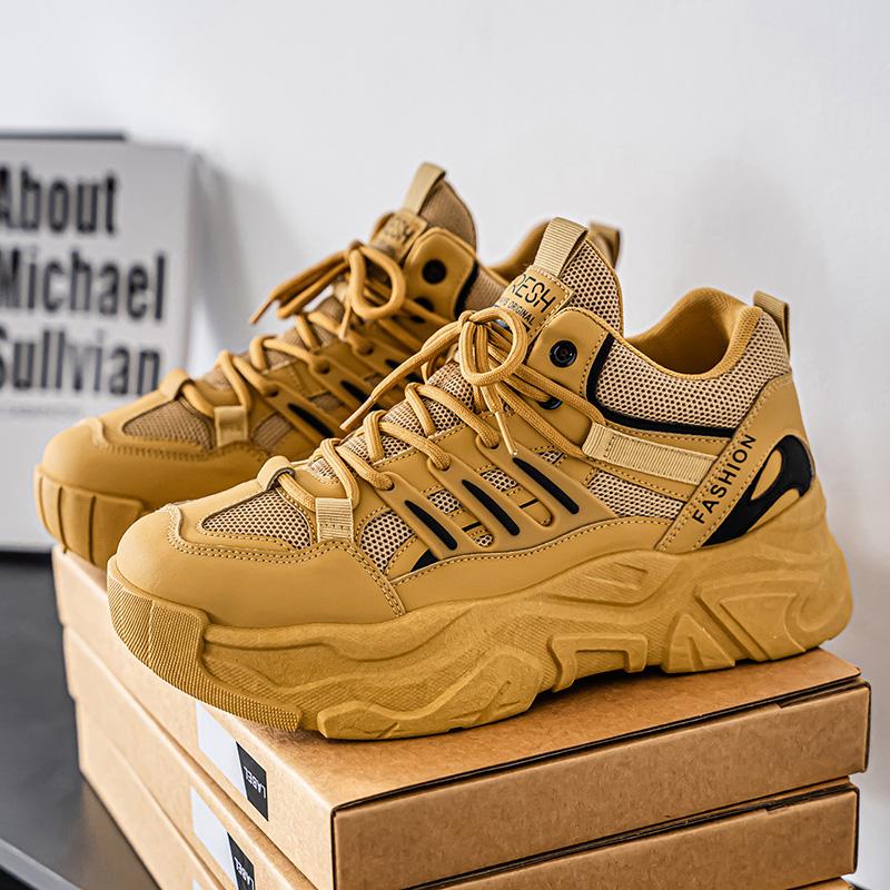 Tykksåle Allsidig Clunky Sneaker for menn Ny trend mesh snøring Pustende uformelle sportssko Økte myke såler