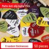Alice Celluloid Mattierte Gitarrenplektren: Rutschfeste Speed-Plektren für E-Gitarren und Ukulelen