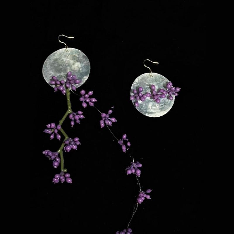 

Круглые серьги-кисточки с цветами, темпераментные, атмосферные, с крючком для ушей, нишевые, универсальные, высококлассные