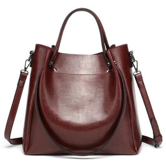 Genuine Leather Large Capacity Handbag for Oily Skin - Fashionable Crossbody and Shoulder Bucket Bag