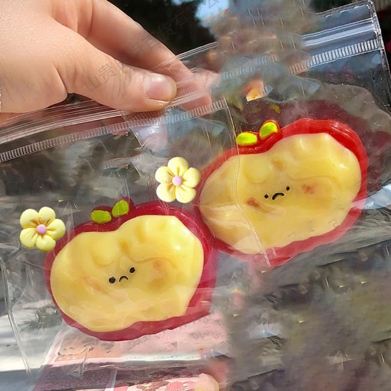 NIEUW hi Taba Squishy Schattige Romige Rode Appel Spuug Puree Ongelukkige Groene Appel Fidget Speelgoed voor Kinderen Langzame Terugslag Knijpen Kawaii Cadeau