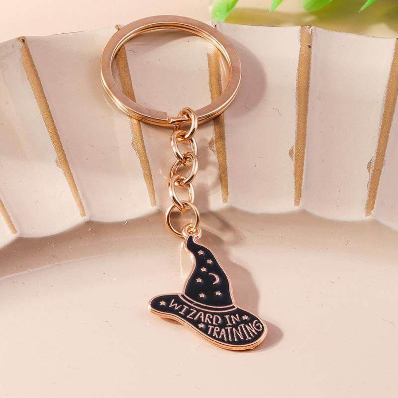 Cute Enamel Pumpkin Keychain Halloween Ghost Bat Key Ring Pendants for Handbag Decor DIY Halloween Jewelry Accessories