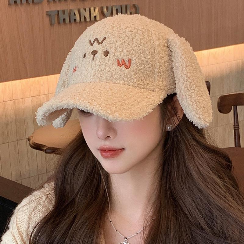 New Autumn and Winter Hat Female Cute Versatile Plush Cap Thickened Warm Face Small Baseball Cap Tide