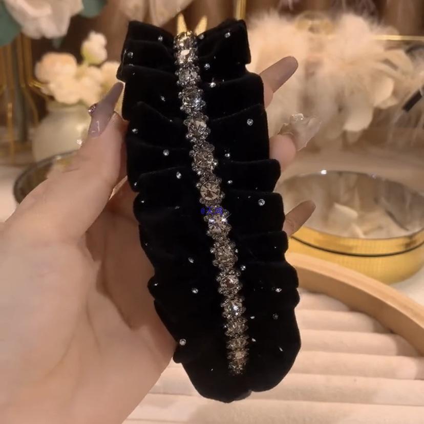 Diamond-Studded Starry Night Retro Headband: Feminine Luxury French Hair Accessory