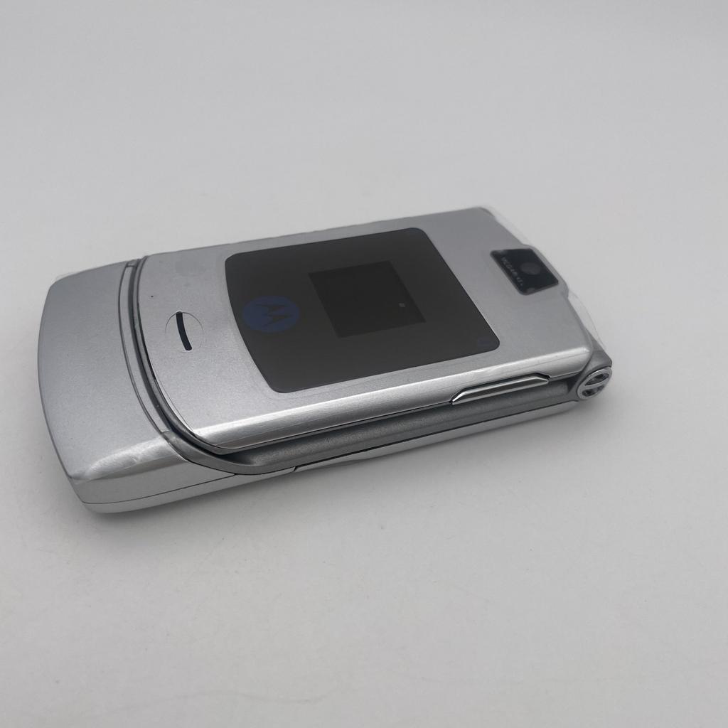 Refurbished Motorola Original Motorola Razr V3i Flip 1.3MP Mobile Phone With 1 SIM