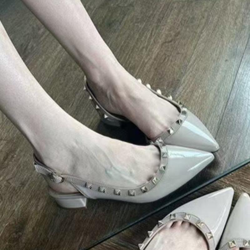 Nieten-Designer 2025 Frühling neue sexy spitze High Heels elegantes Kleid Party bequeme verschleißfeste Damen Schnallensandalen34-40