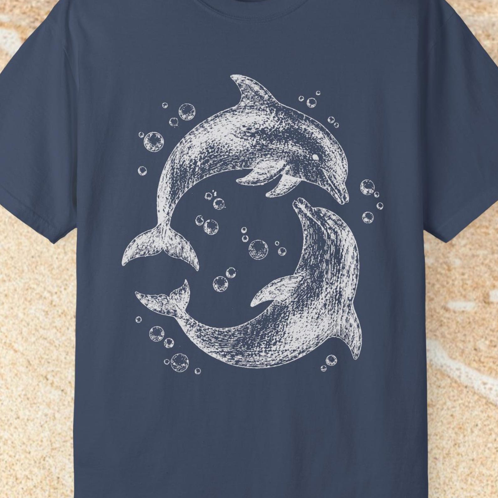 Comfort Colors Dolphin Shirt, Ocean Dolphin Tee, Sea Life T shirt, Beach Lover Tee, Coastal Beach T shirt, Sea Lover Shirt Gift M