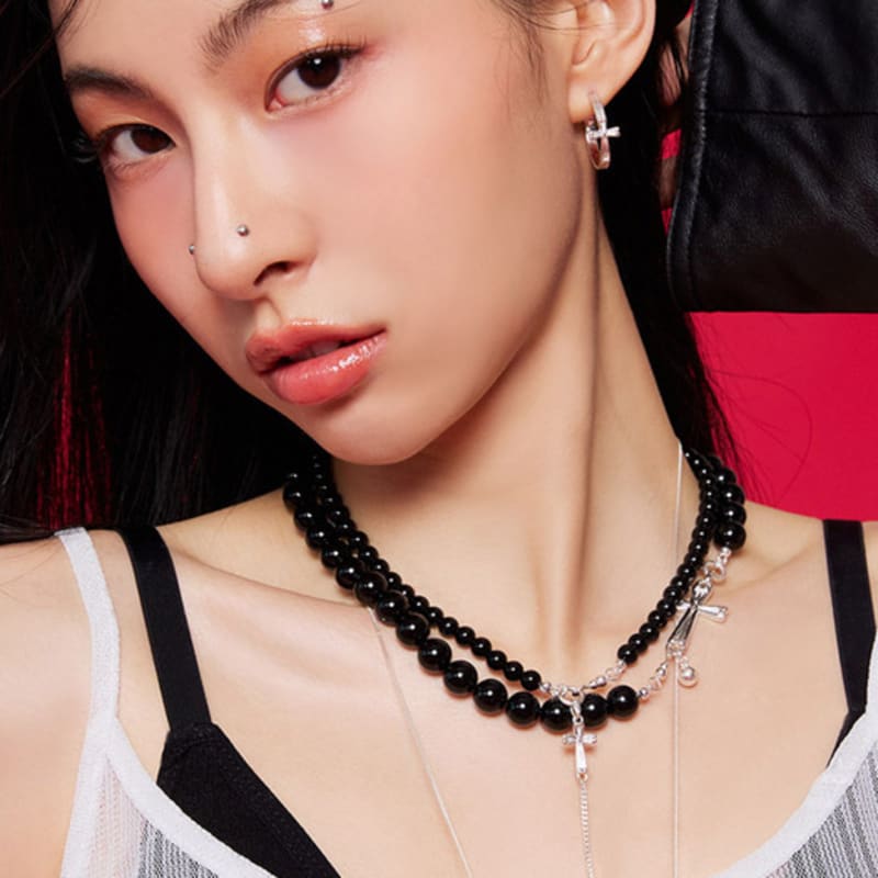 NIMBUS SHINE CROSS HOOP EARRINGS (S)