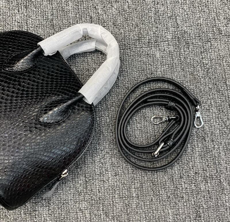 Genuine Leather Women's Bag, Snake Pattern Leather 18 Mini Small Bag, Shell Bag, Single-shoulder Hand-held Crossbody Bag