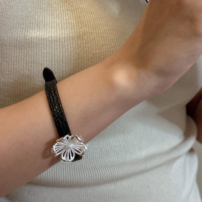 S925 Sterling Silver Korean Niche Big Flower Leather Bracelet - Retro Fashion Jewelry