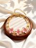 Luxuriöses Rosa Blumenarmband für Damen Mädchen Süß Verstellbare Gliederkette Florale Armbänder Goldfarben Anhänger Schmuck Geschenk
