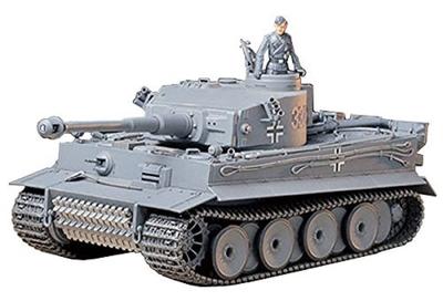 Tamiya 135 Military Miniature Series No. 216 German Army Heavy Tank Tiger I Early Production Plastic Model 35216
