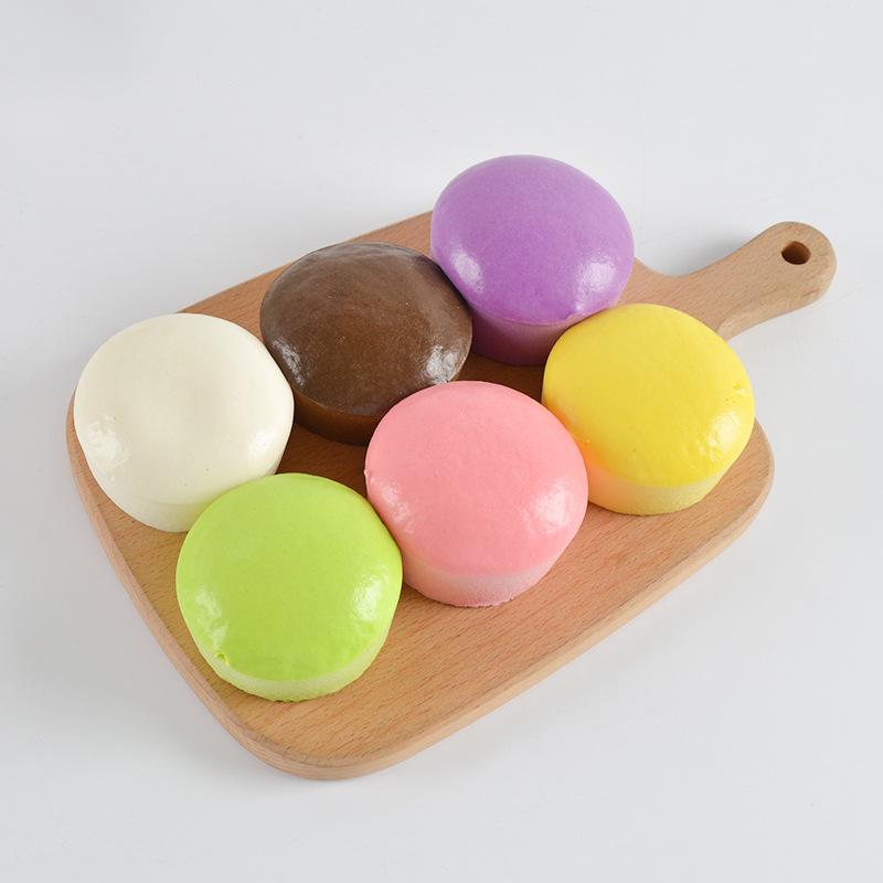 Small PU Slow Rebound Sticky Bread Toy - Little Red Book Style Squeeze Cake