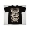 Offizielles Merchandise von Avenged Sevenfold: Herren T-Shirt mit Totenkopf und Fledermausflügeln und dem Hail to the King Album Cover. Schwarz, Locker sitzend, Freizeit Kurzarm