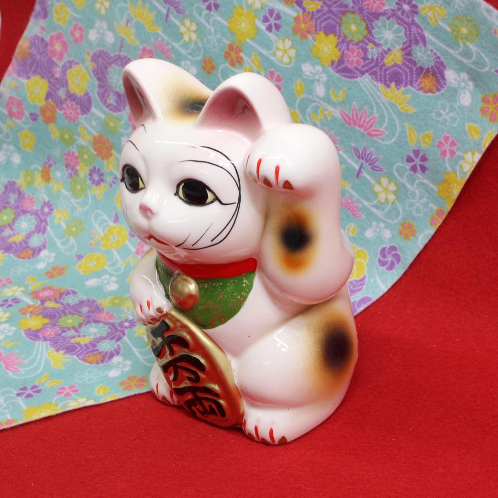 Castle Enterprise Lucky Cat Money Box Seto Ware Made in Japan (Left Hand)
