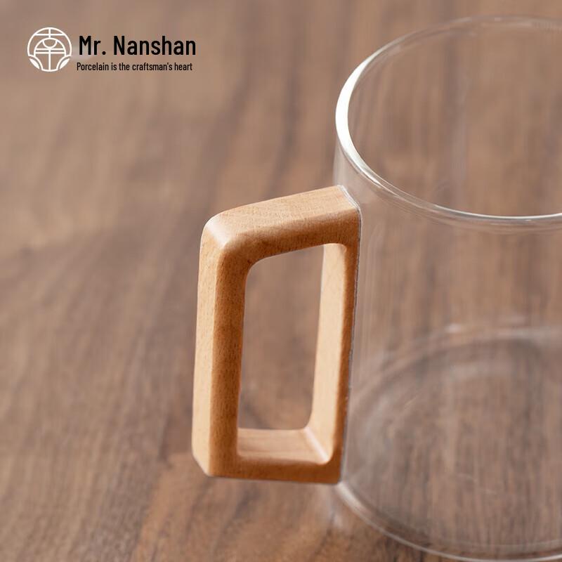 Mr. Nanshan Tea Infuser Glass Cup with Beechwood Lid