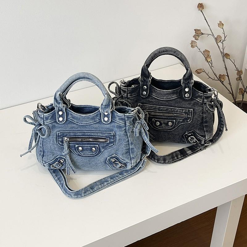Retro Motorcycle Style Denim Handbag With Studs Chic Crossbody Shoulder Bag Women Streetwear Fashion Accessory