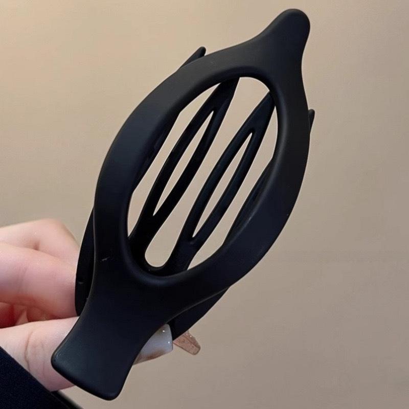 French Retro Shark Hair Clip - Lightweight Updo Accessory