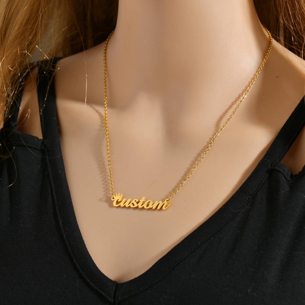 Atoztide Customized Fashion Stainless Steel Name Necklace Personalized Engrave Letter Choker Pendant Nameplate for Women Gift