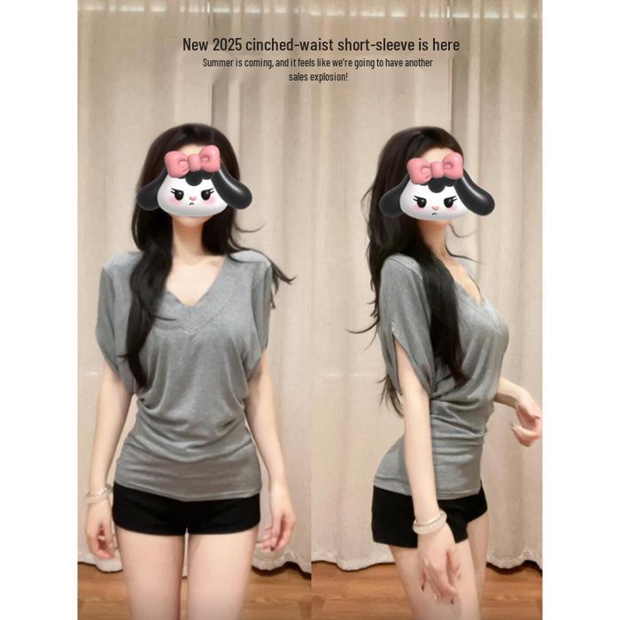 

2025 Футболка большого размера с V-образным вырезом и рукавами «летучая мышь», однотонная Medium серый