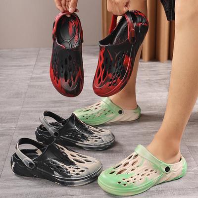 Korean Style Men's Lightweight Summer Beach Sandals Casual Outdoor Crocs Slippers