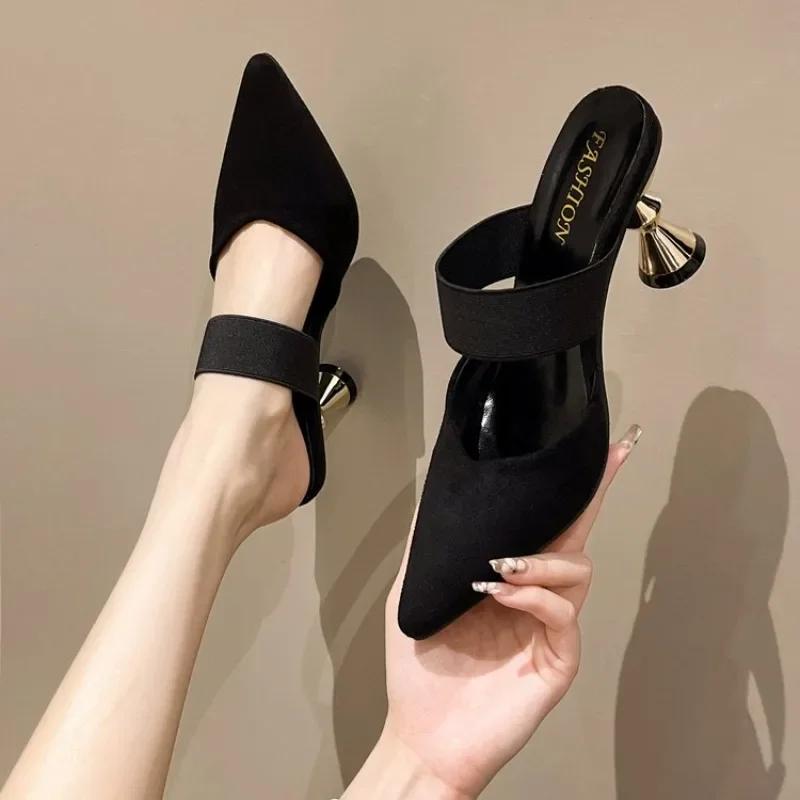 Fashion Size 35-46 Women Kitten Heels Mules Golden Rivet Pointed Toe Summer Sandals Fashion Beige Ladies Casual Med Heels Shoes