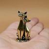 Couple Cat Ornament Vintage Brass Sculpture Art Piece Intertwined Loving Cats Artwork for Home Office Cat Statue Home Decoration